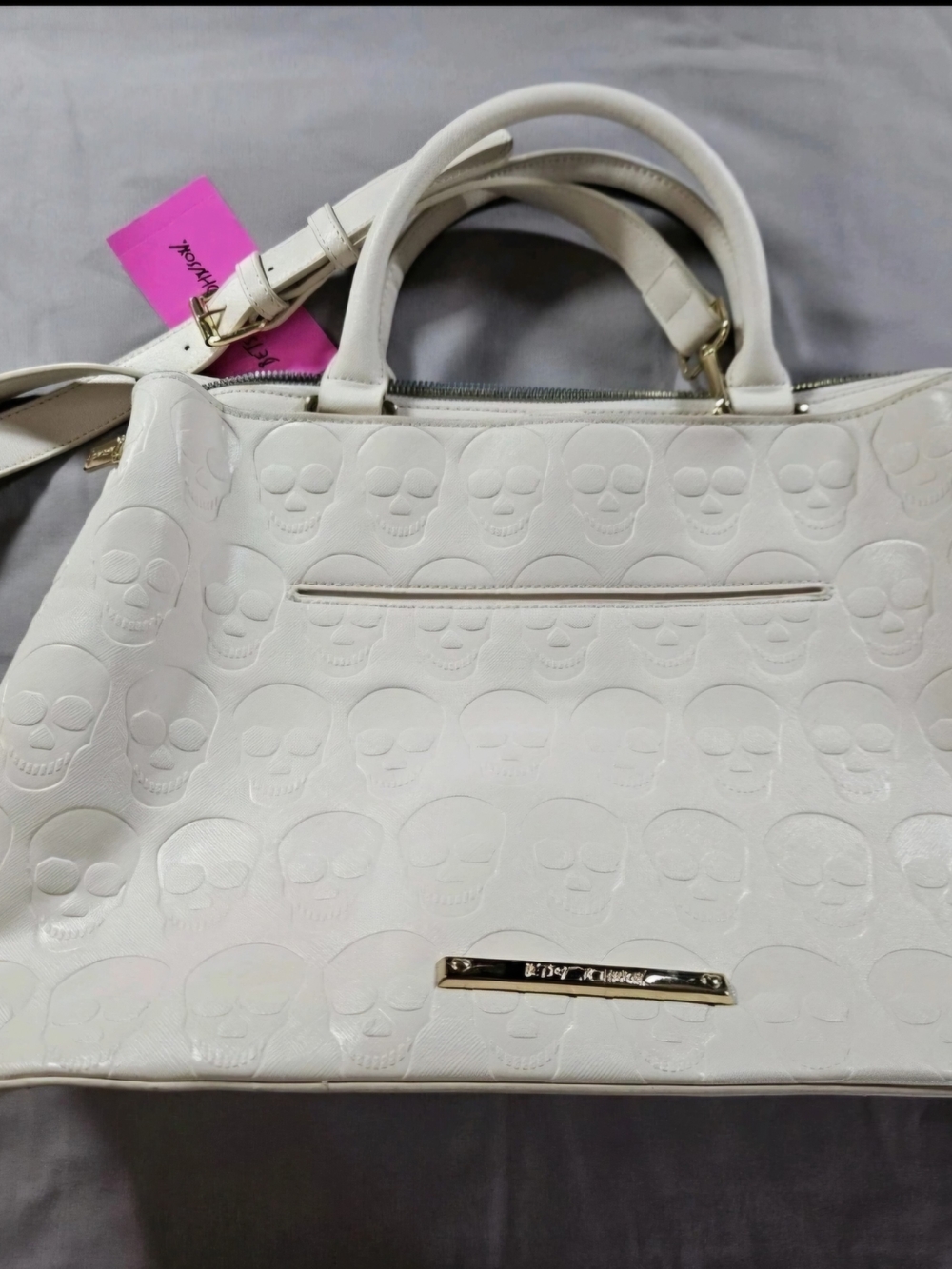 Betsey Johnson White Embossed Skull Tote with Gold Accents *Missing Scarf